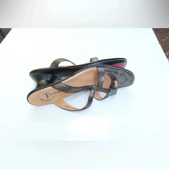 Think! Sandals - Picture 13 of 13